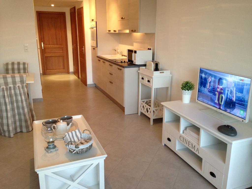 Residence Nayah-Maria Calvi  Ruang foto