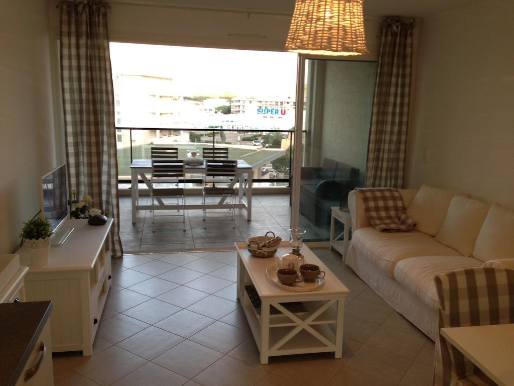 Residence Nayah-Maria Calvi  Ruang foto